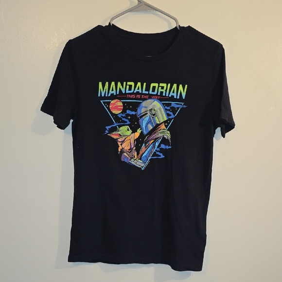 Star Wars Mandalorian Black Tee with Neon Graphic - Picture 1 of 4